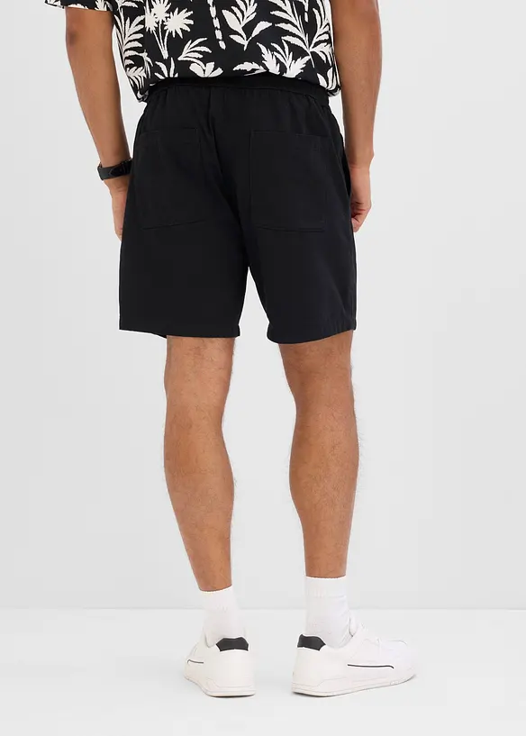 Shorts med stretchlinning i Relaxed Fit, bonprix