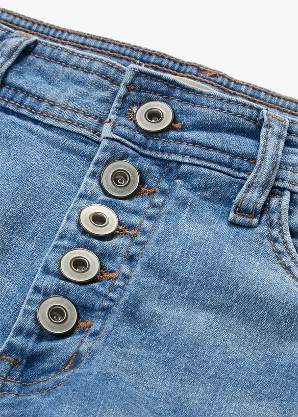 En kortere destroyed-jeans, bonprix