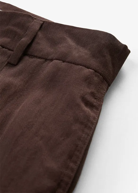 Sommerbukse med legg i viskoseblanding, bonprix