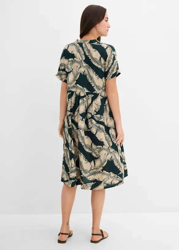 Midikjole i viskose med pent fall og kaftanstil, bonprix