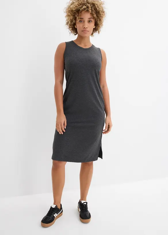 Kjole i ribbet materiale med sidesplitter, av lett viskosemiks, bonprix
