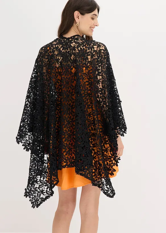 Poncho med blonder i heklet stil, bonprix
