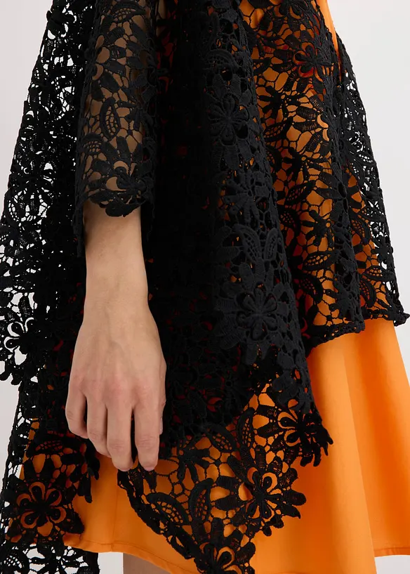 Poncho med blonder i heklet stil, bonprix