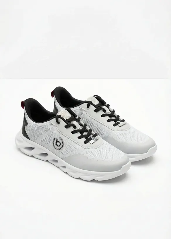 Sneakers fra Bugatti med lett s&aring;le, Bugatti