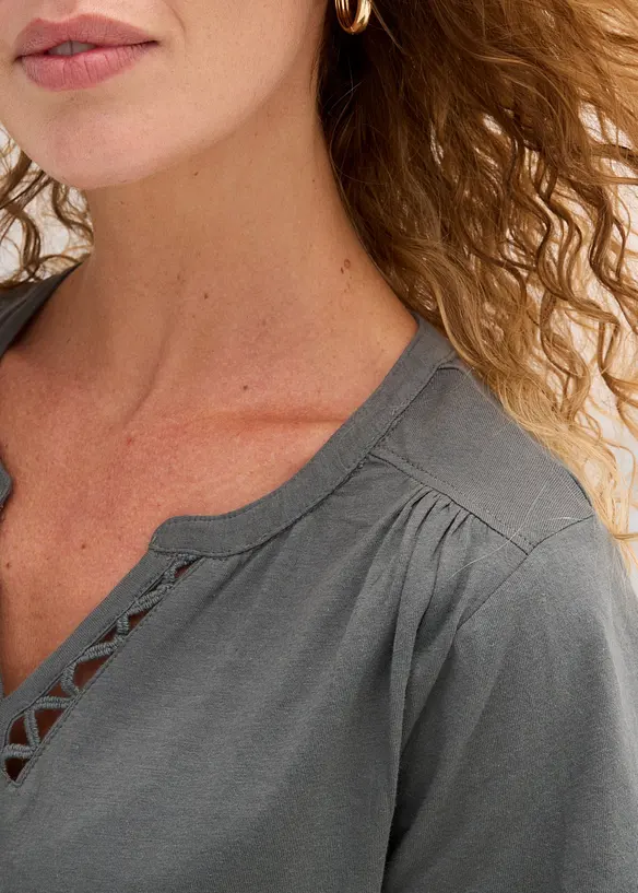 Topp med dekorativ utringning, bonprix