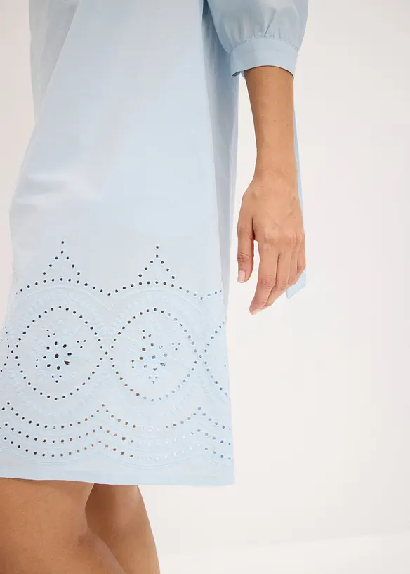 Off shoulder-kjole i 100% bomull med hullbroderi, bonprix