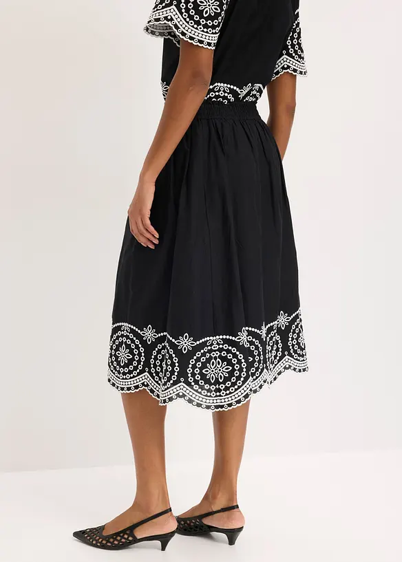 Midiskj&oslash;rt med hullbroderi av 100% bomull, bonprix
