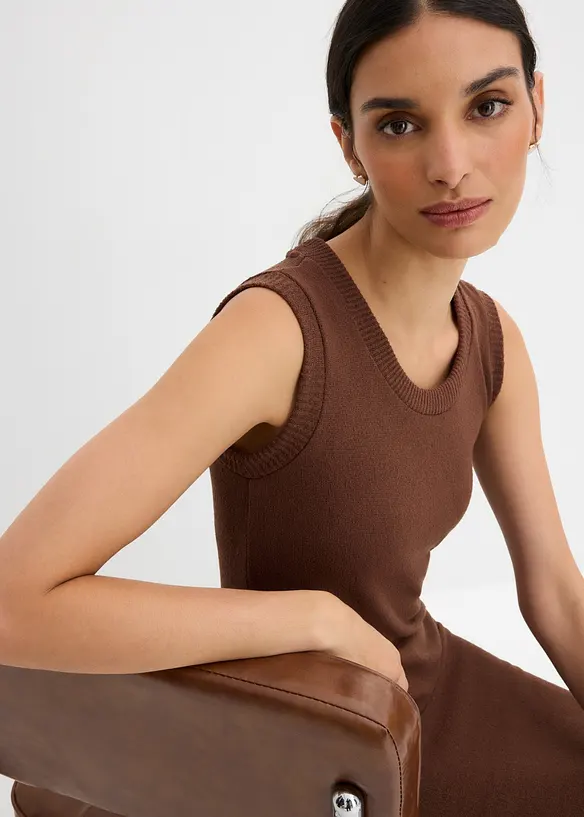 Lett strikkekjole av viskosemiks, bonprix