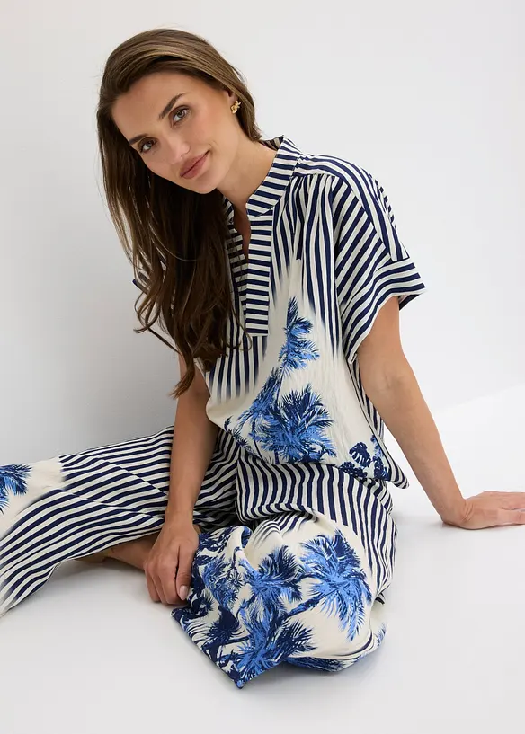 Bluse i viskoseblanding med pent fall, bonprix