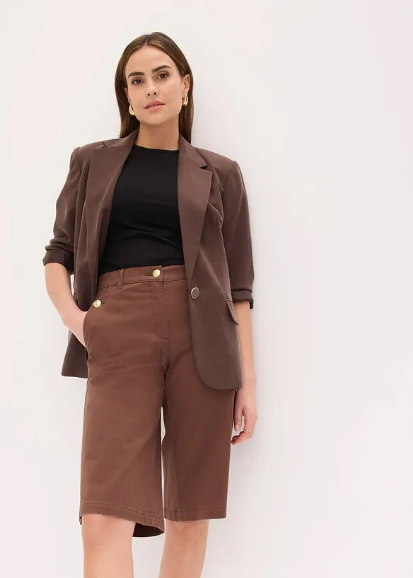 Wide Leg-bermudashorts av elastisk twillmateriale, bonprix