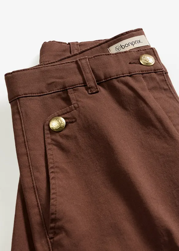 Wide Leg-bermudashorts av elastisk twillmateriale, bonprix