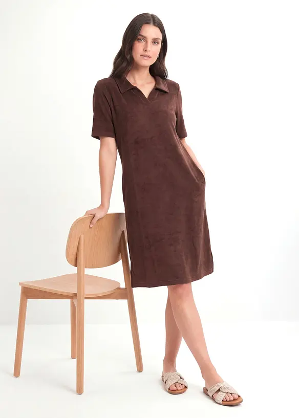 Knelang frott&eacute;kjole med krage, bonprix