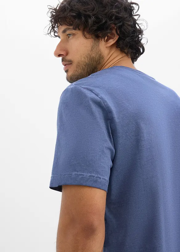 T-skjorte i 100% &oslash;kologisk bomull og vasket look, bonprix
