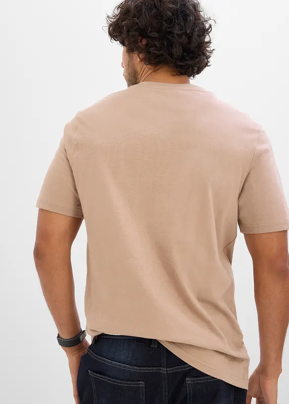 T-skjorte i 100% bomull med Brasil-trykk, bonprix