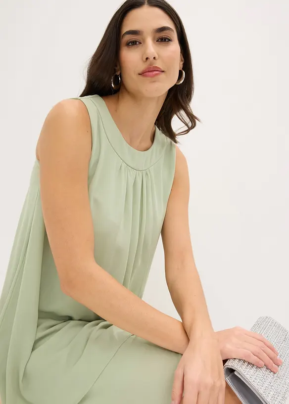 Chiffonkjole i lag-p&aring;-lag-stil, bonprix