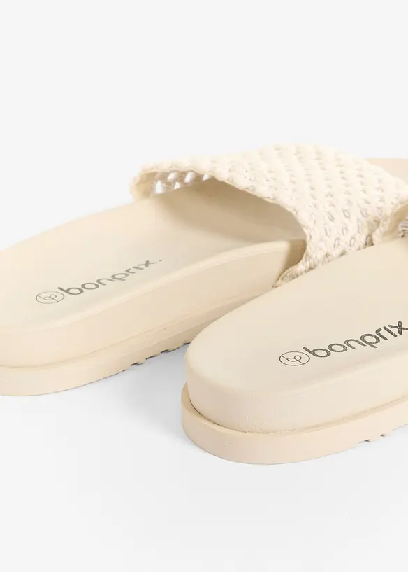 Slip in-sandaler i heklet stil, bonprix