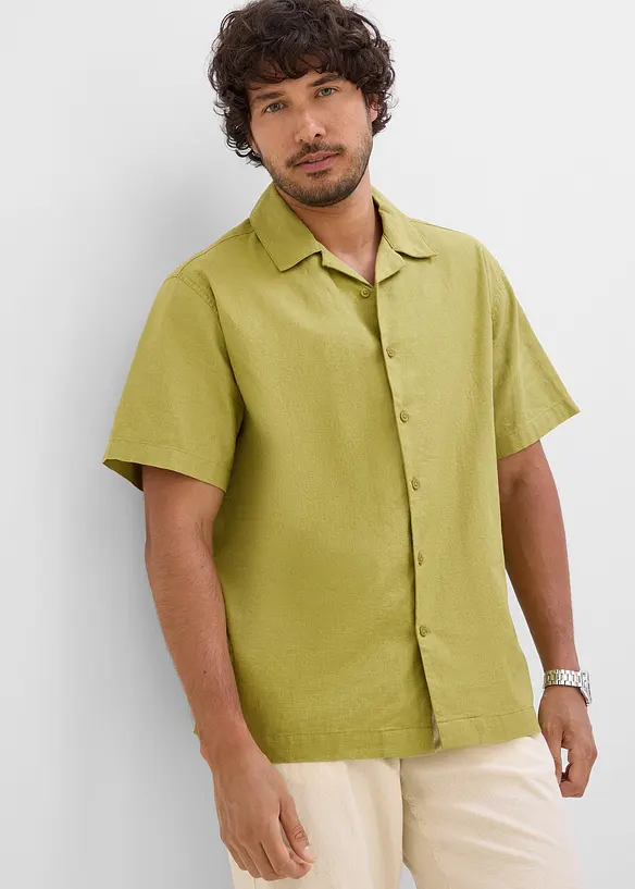 Kortermet skjorte av luftig linmiks, Loose Fit, bonprix