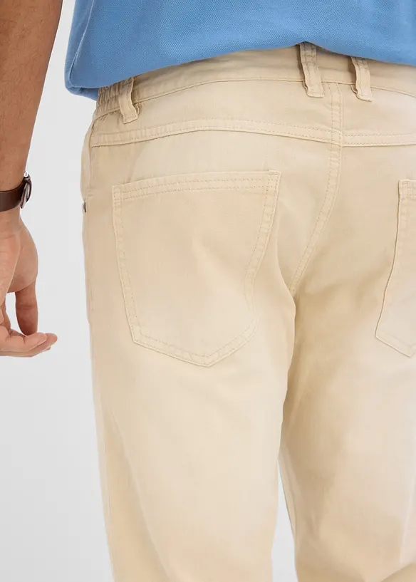 Regular fit-jeans i lett, farget denim med stretchlinning, straight, bonprix