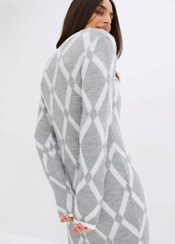 Strikket kjole i fj&aelig;rgarn med rombem&oslash;nster, bonprix