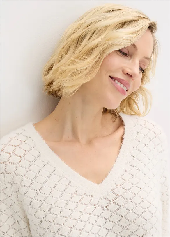 Genser med hullm&oslash;nster og fj&aelig;rgarn, bonprix