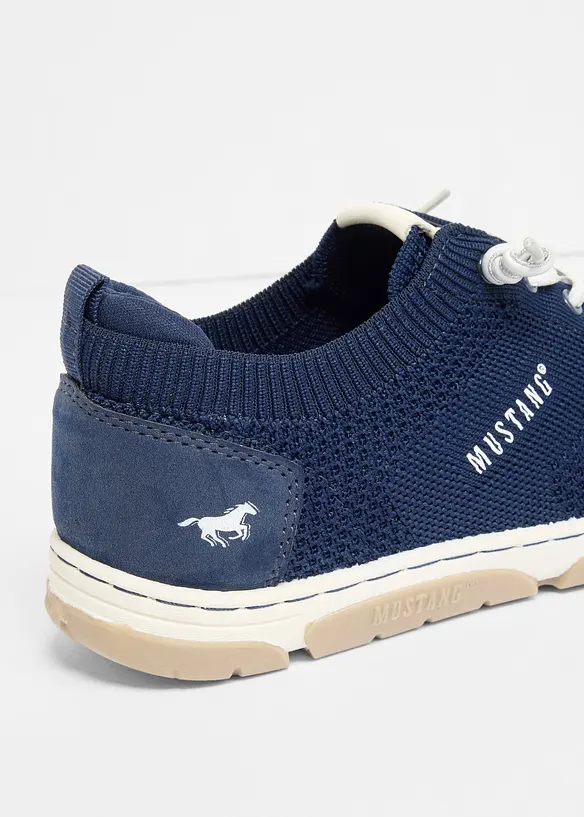 Barfot-sneakers fra Mustang med fleksibel s&aring;le, Mustang
