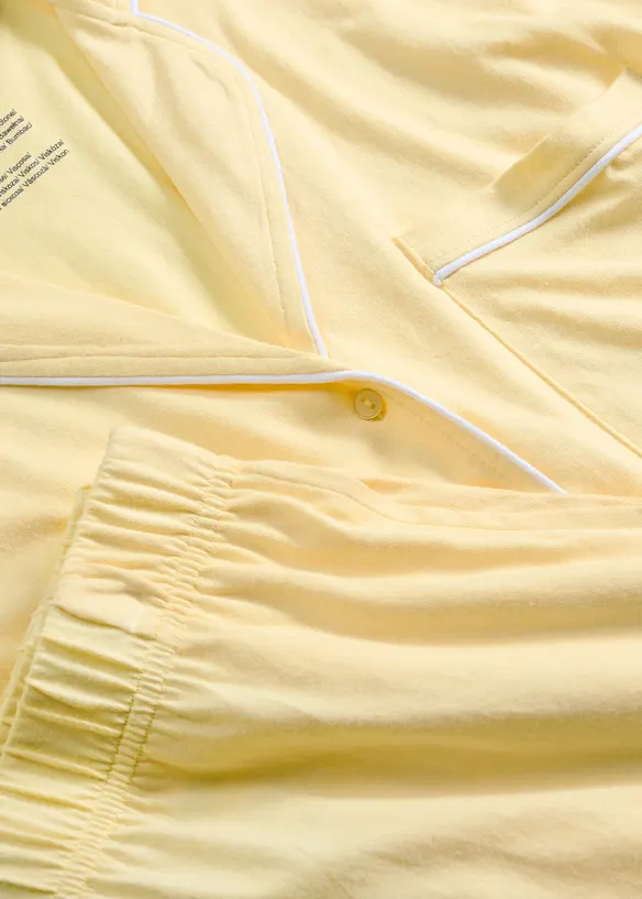 Kort pyjamas i myk viskoseblanding, bonprix