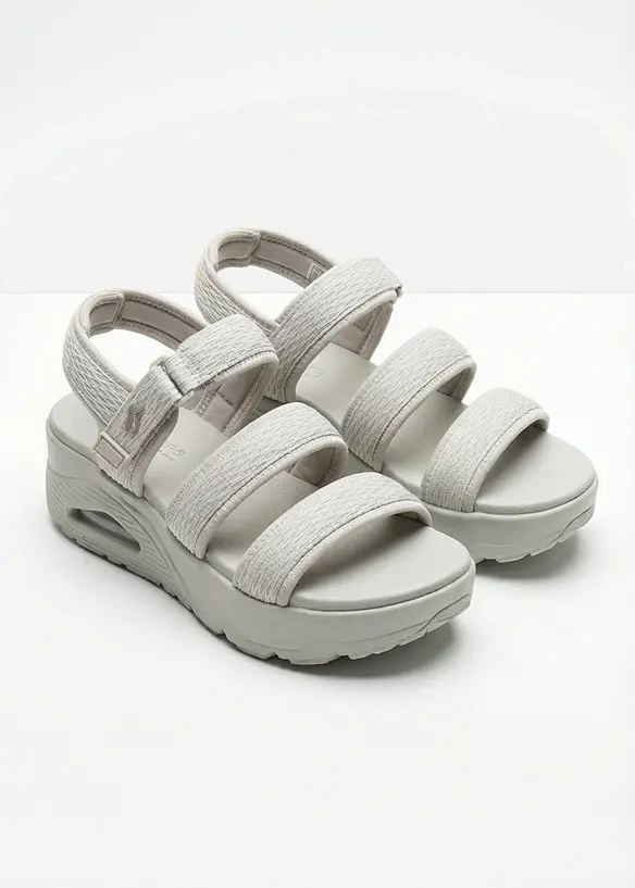 Sandaler med memoryskum fra Skechers, Skechers