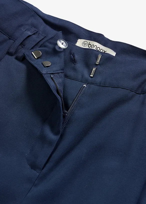 Bermudashorts i viskose med mykt fall, bonprix