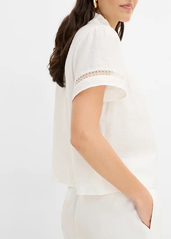 Kortermet bluse med innfelte blonder, bonprix