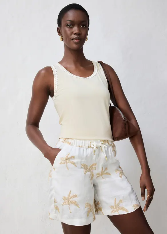 Linshorts med broderier, bonprix