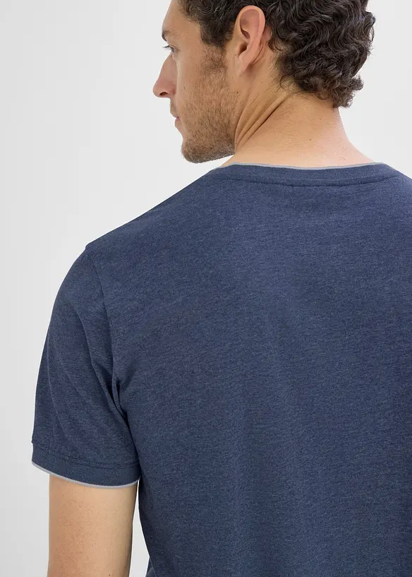 T-skjorte med V-hals og kontrastfargede kanter, bonprix