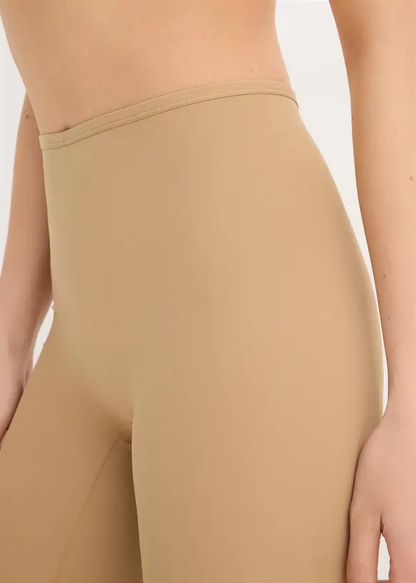 Sykkelshorts i kj&oslash;lende materiale med "anti gnisse"-effekt, bonprix