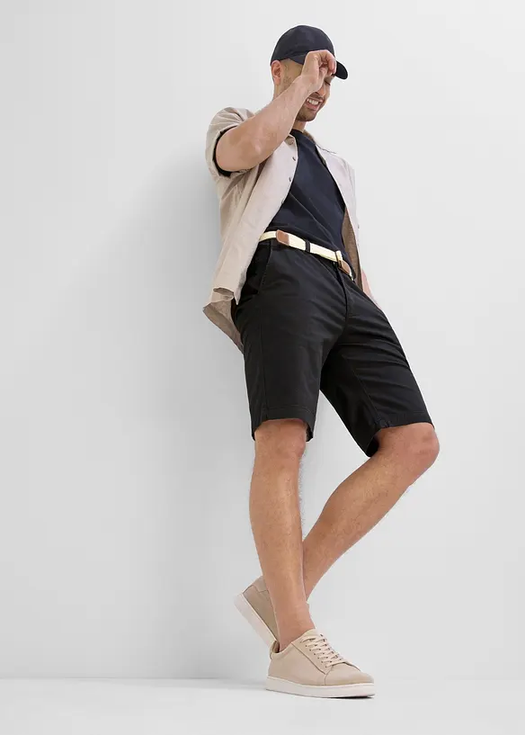 Bermudashorts med stretch og belte, Regular fit, bonprix