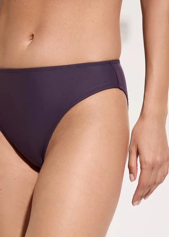 Bikinibukse med h&oslash;y benskj&aelig;ring (2-pack), bonprix