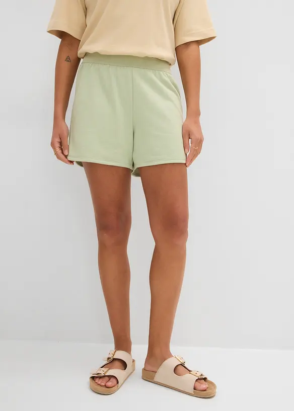 Sweatshorts med avrundet nederkant, bonprix