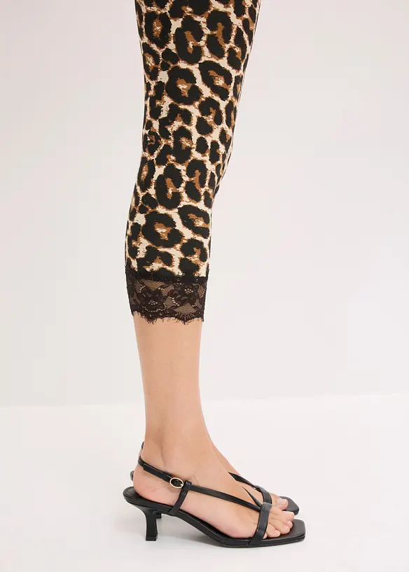 Caprileggings med blonder, bonprix