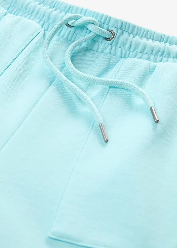 Sweatshorts med lommer, bonprix