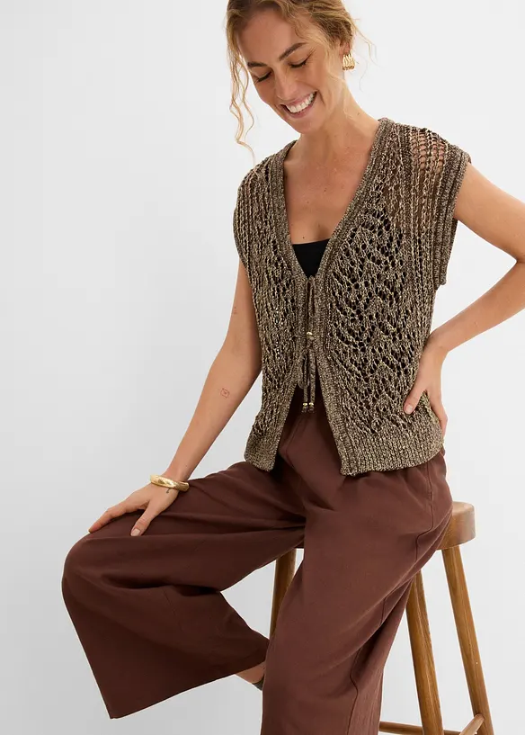 Strikket vest med viskose, hullm&oslash;nster og glittergarn, bonprix