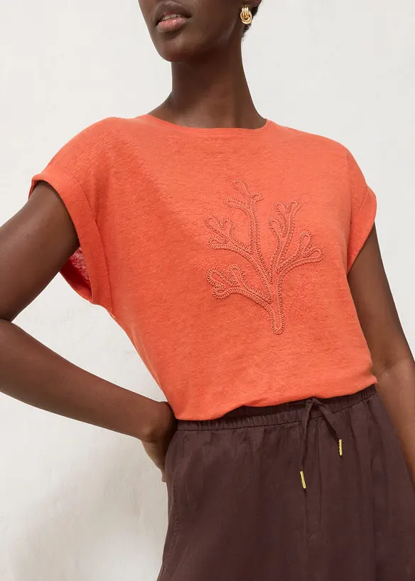 Lett T-skjorte av 100% lin med broderi, bonprix