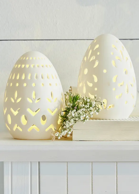 LED-pyntegjenstand p&aring;skeegg med utskj&aelig;ringer, bonprix