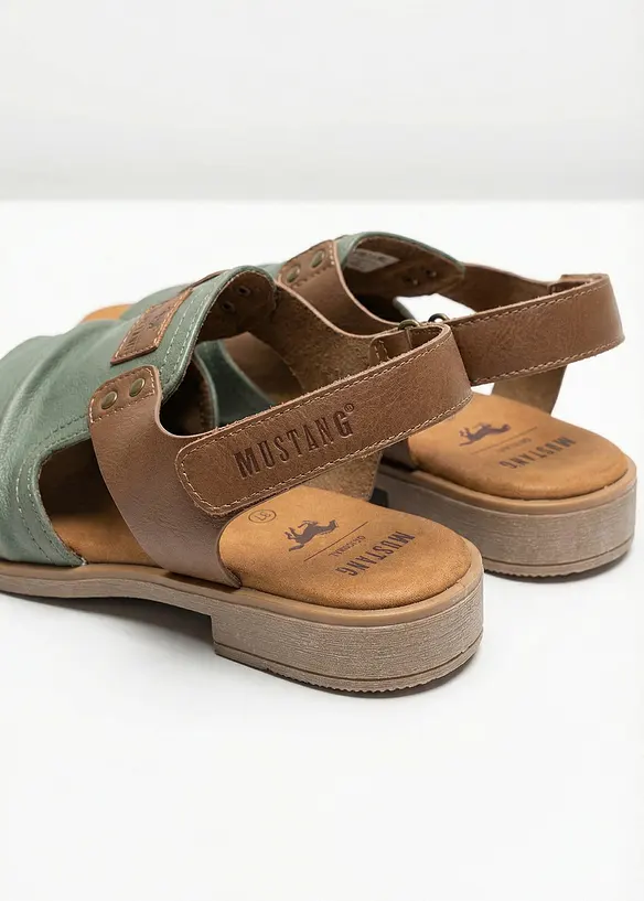Sandaler fra Mustang, Mustang