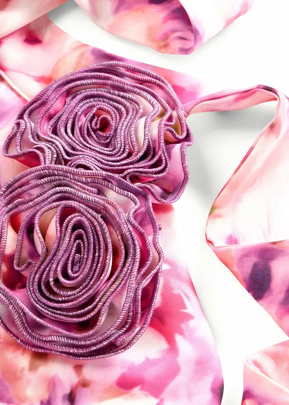 Selskapskjole med blomsterapplikasjon, bonprix