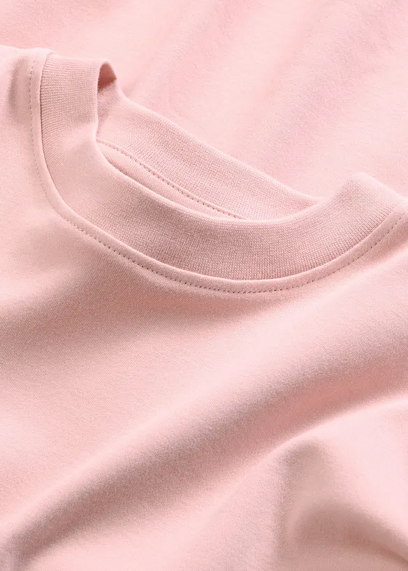 Kort, oversized topp i formstabil, 100% &oslash;kologisk bomull, bonprix