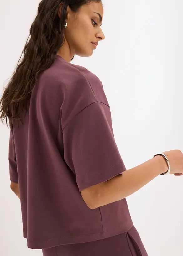 Kort, oversized topp i formstabil, 100% &oslash;kologisk bomull, bonprix