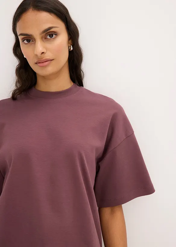Kort, oversized topp i formstabil, 100% &oslash;kologisk bomull, bonprix