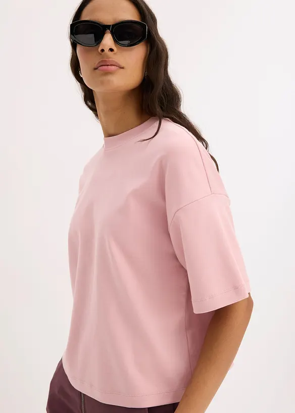 Kort, oversized topp i formstabil, 100% &oslash;kologisk bomull, bonprix