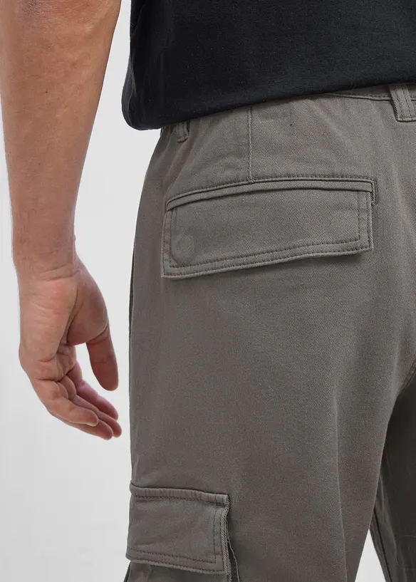 Classic fit-cargobukse med elastisk linning, straight, bonprix