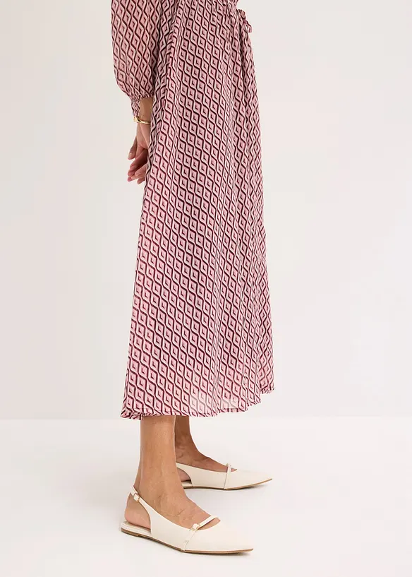 Chiffonkjole med kontrastpiping, bonprix