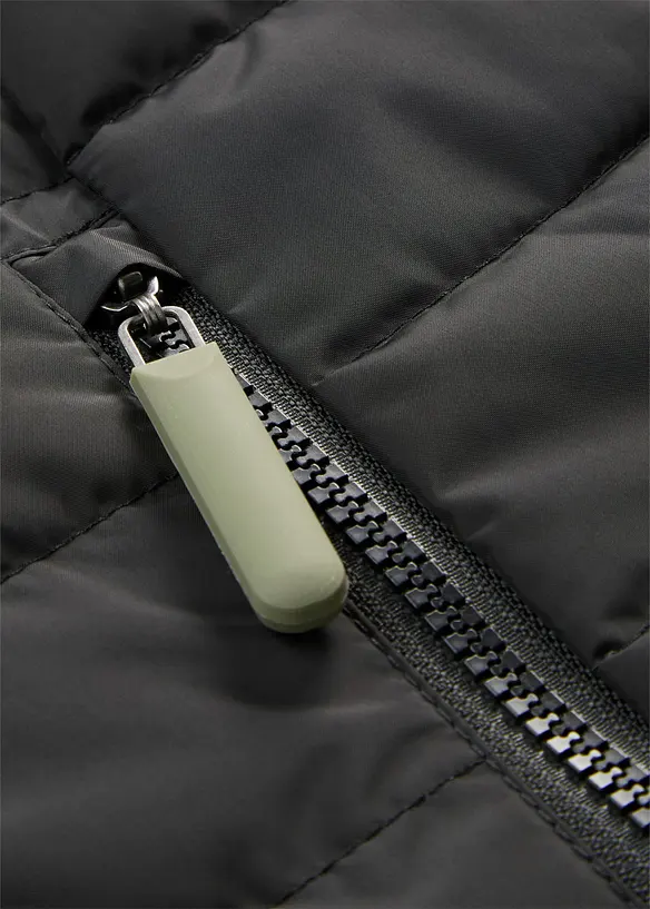 Vattert vest med hette, bonprix