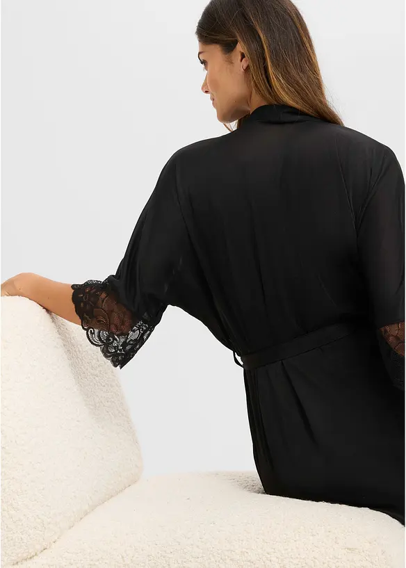 Satengkimono med blonder, bonprix